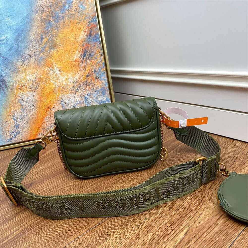 LV New Wave Multi Pochette Handbag Modern 809