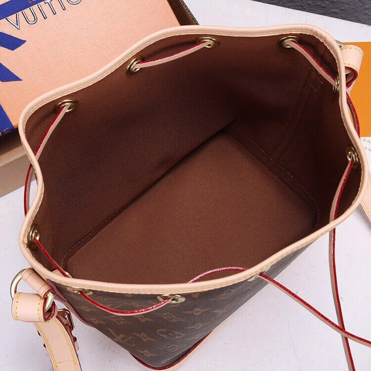 LV Noe BB Handbag Reliable 744