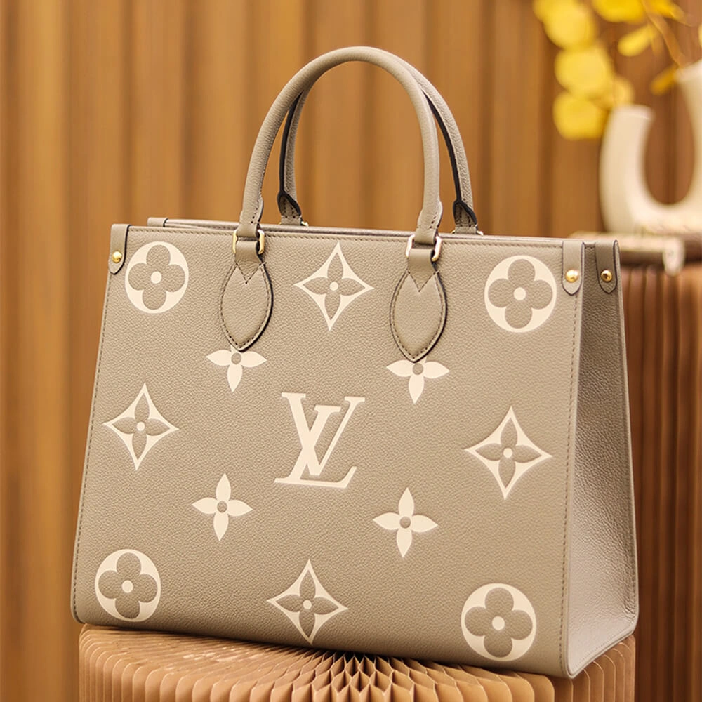 FashionForward LV ONTHEGO MM 550