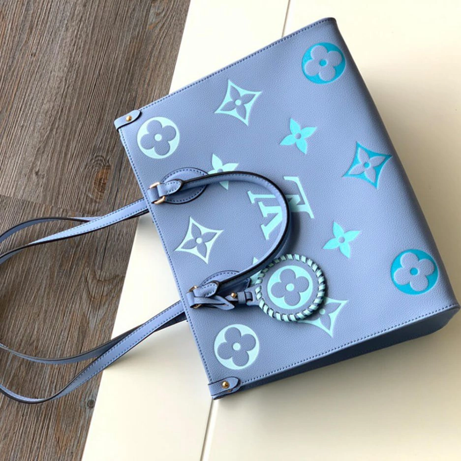 Casual LV OnTheGo MM 179