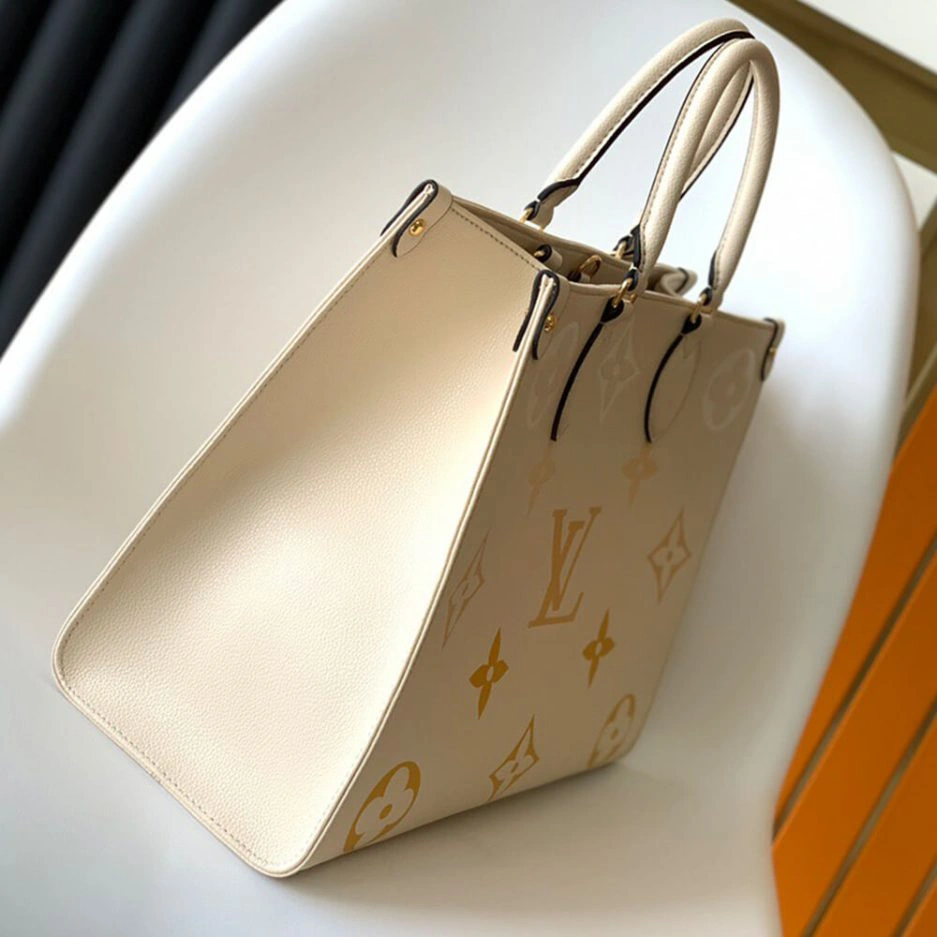 Original LV OnTheGo MM 243