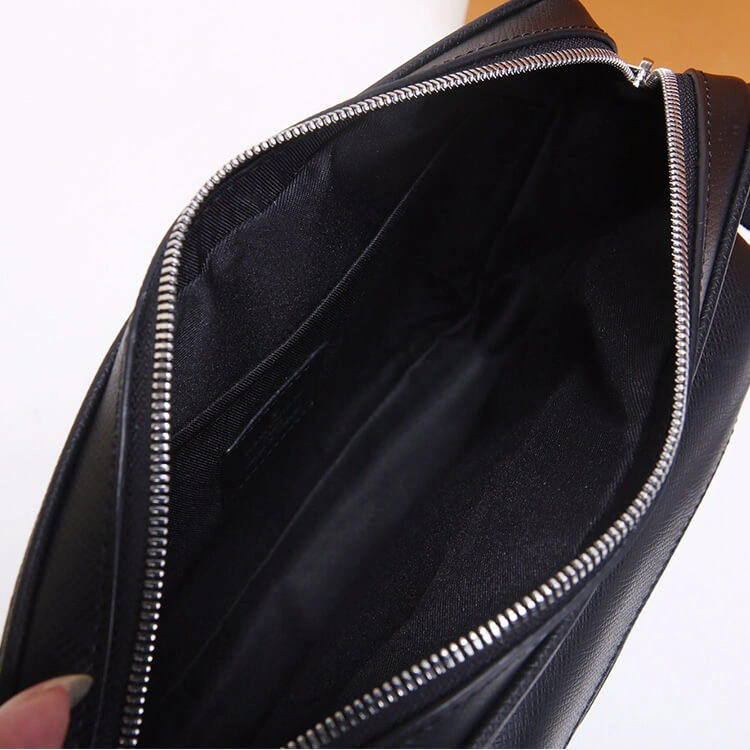 Casual LV Outdoor Messenger 755