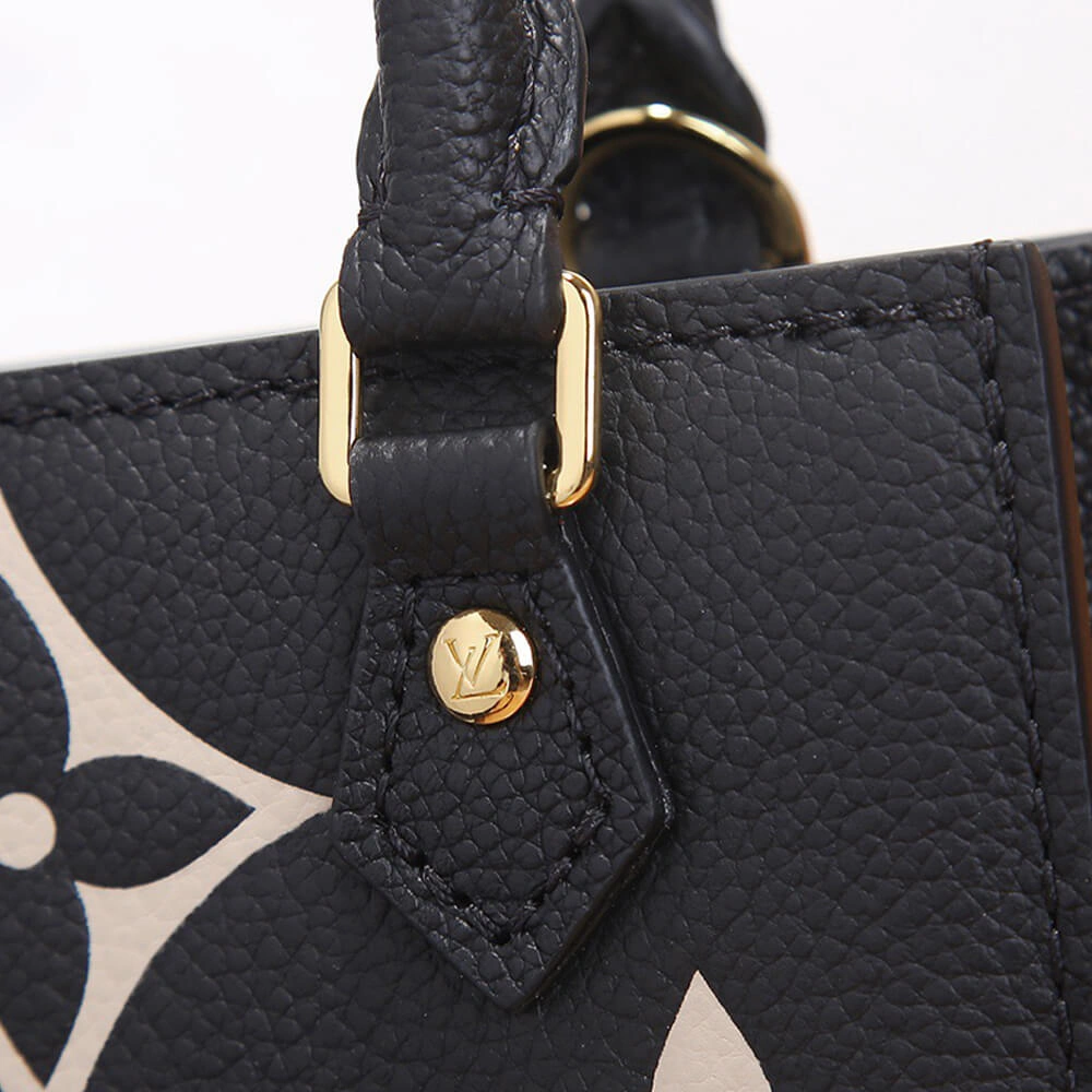 LV PETIT SAC PLAT Tailored 545