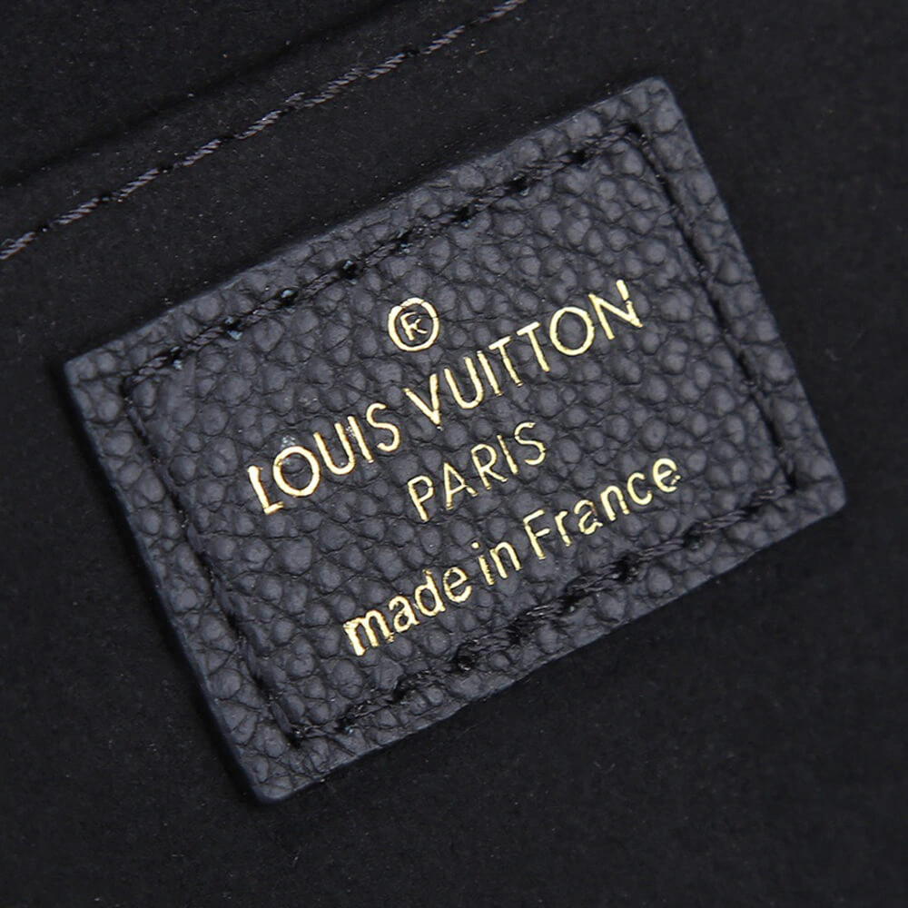 WaterResistant LV PETIT SAC PLAT 543