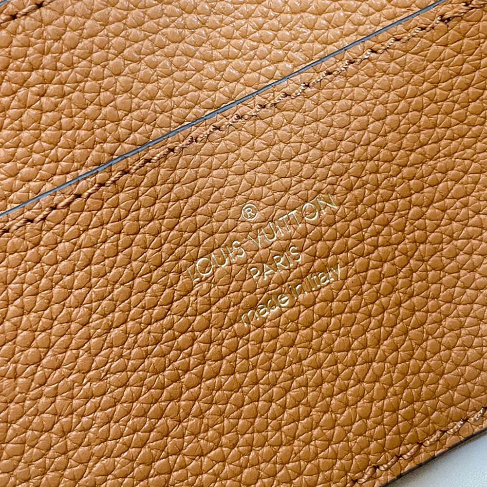 LV PONT 9 SOFT PM Cozy 502