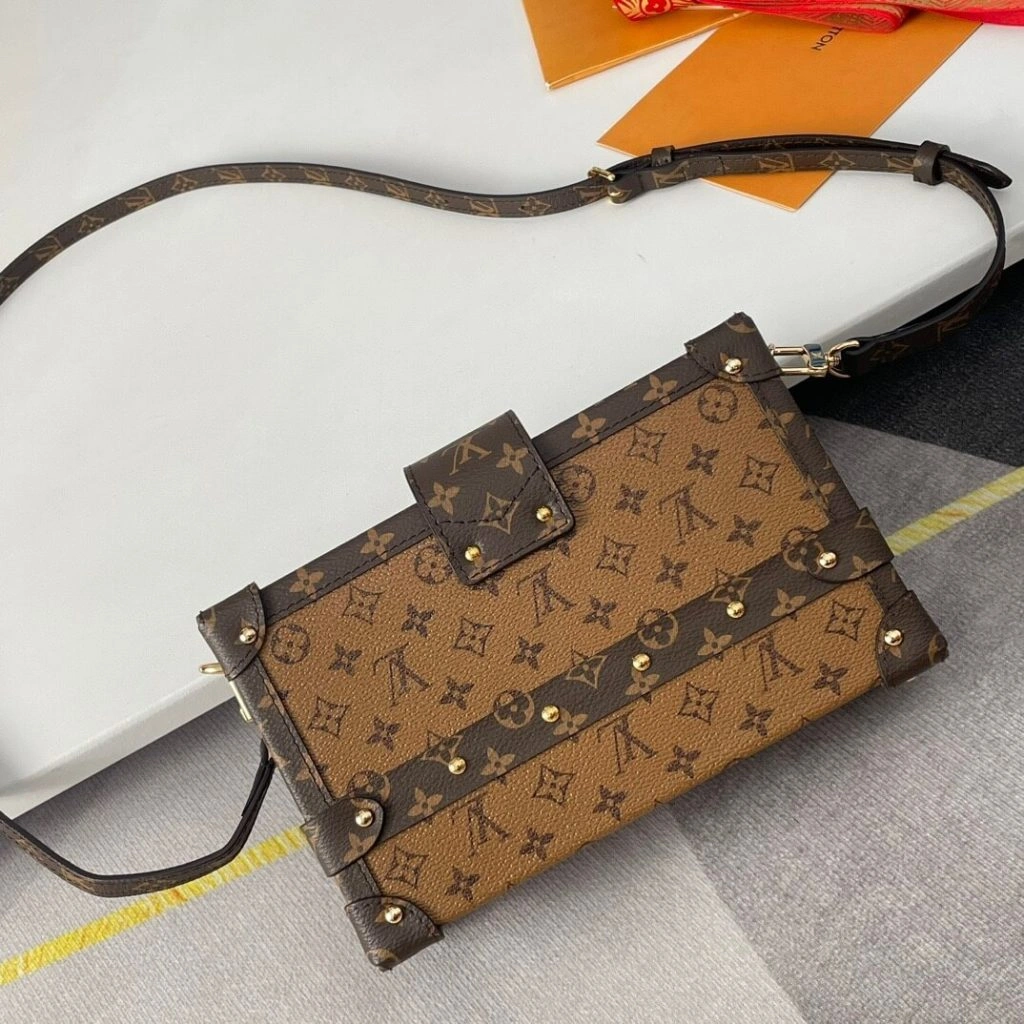 Trendy LV Petite MalleLV Petite Malle 207