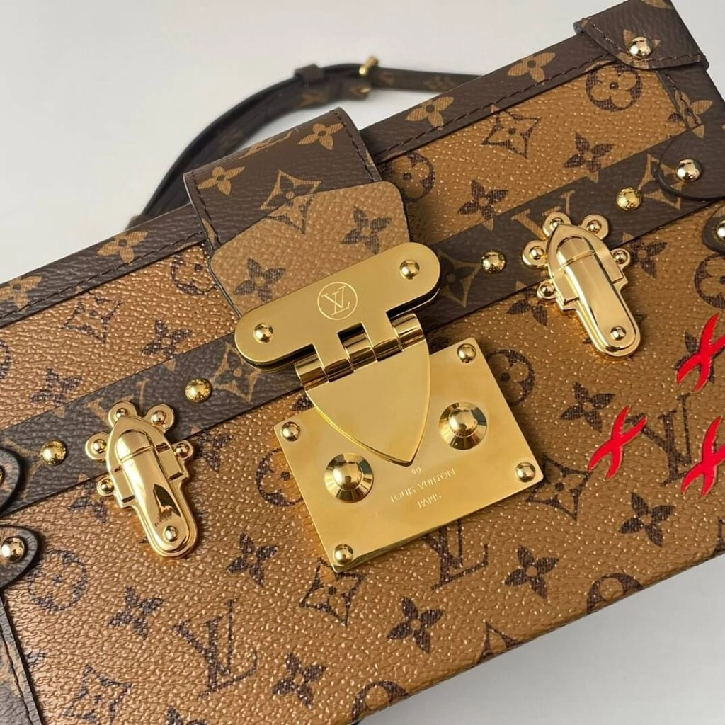 Trendy LV Petite MalleLV Petite Malle 207