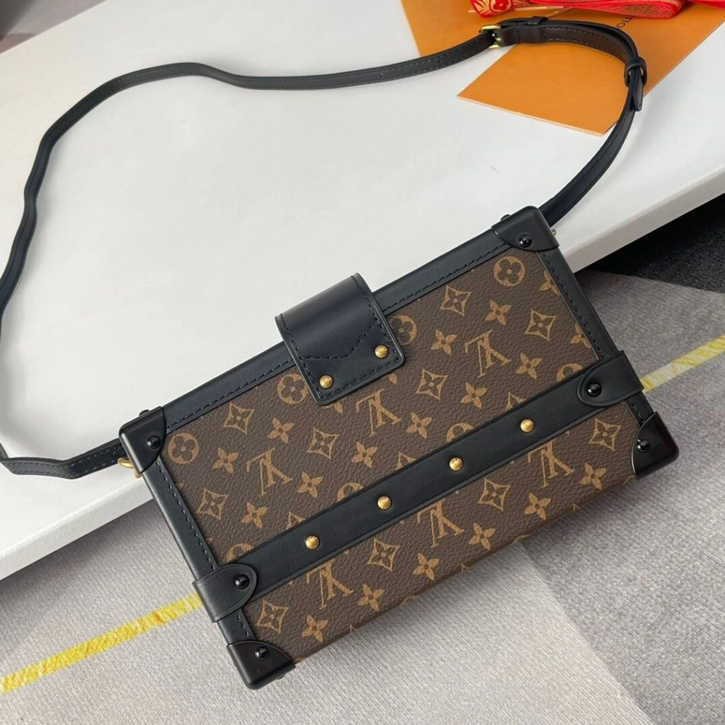 Compact LV Petite Malle 164