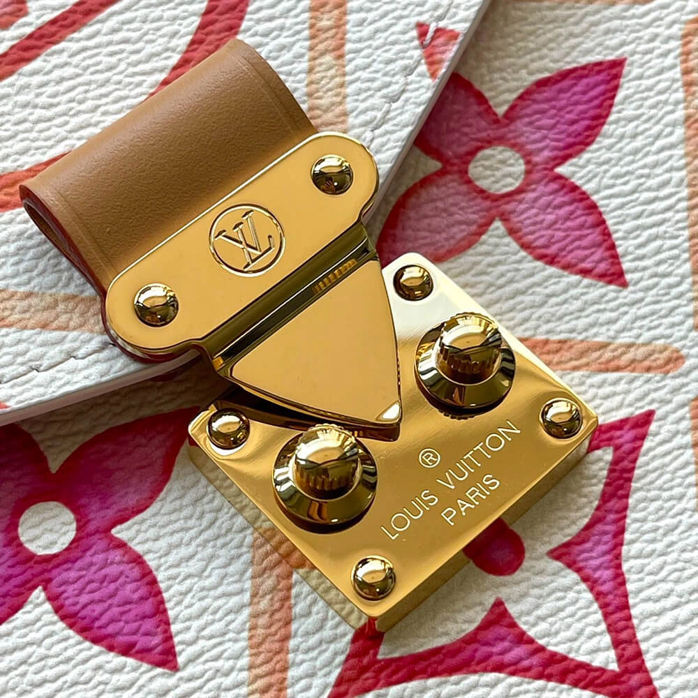 FreshLook LV Pochette Metis 231