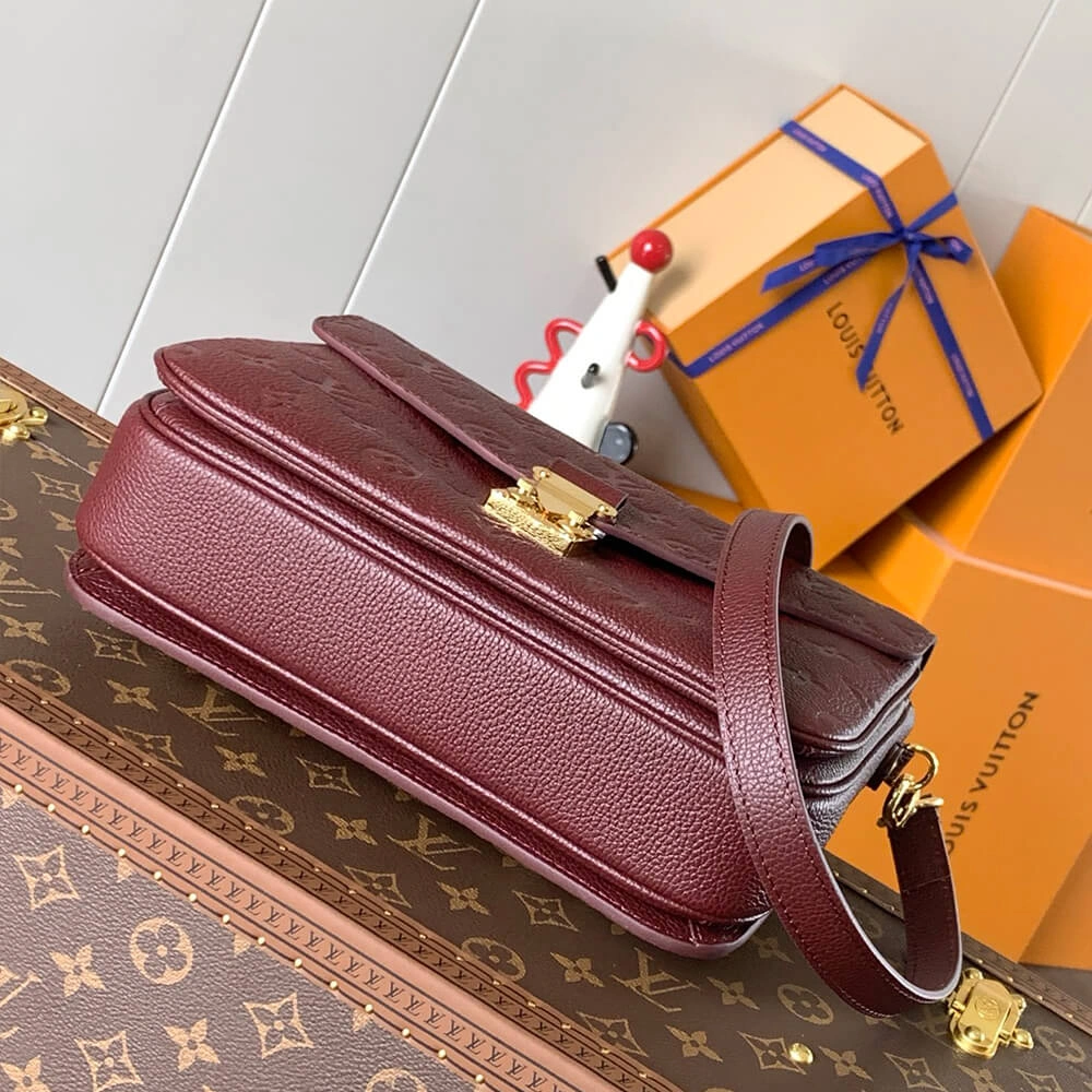 LV Pochette Metis WellDesigned 169
