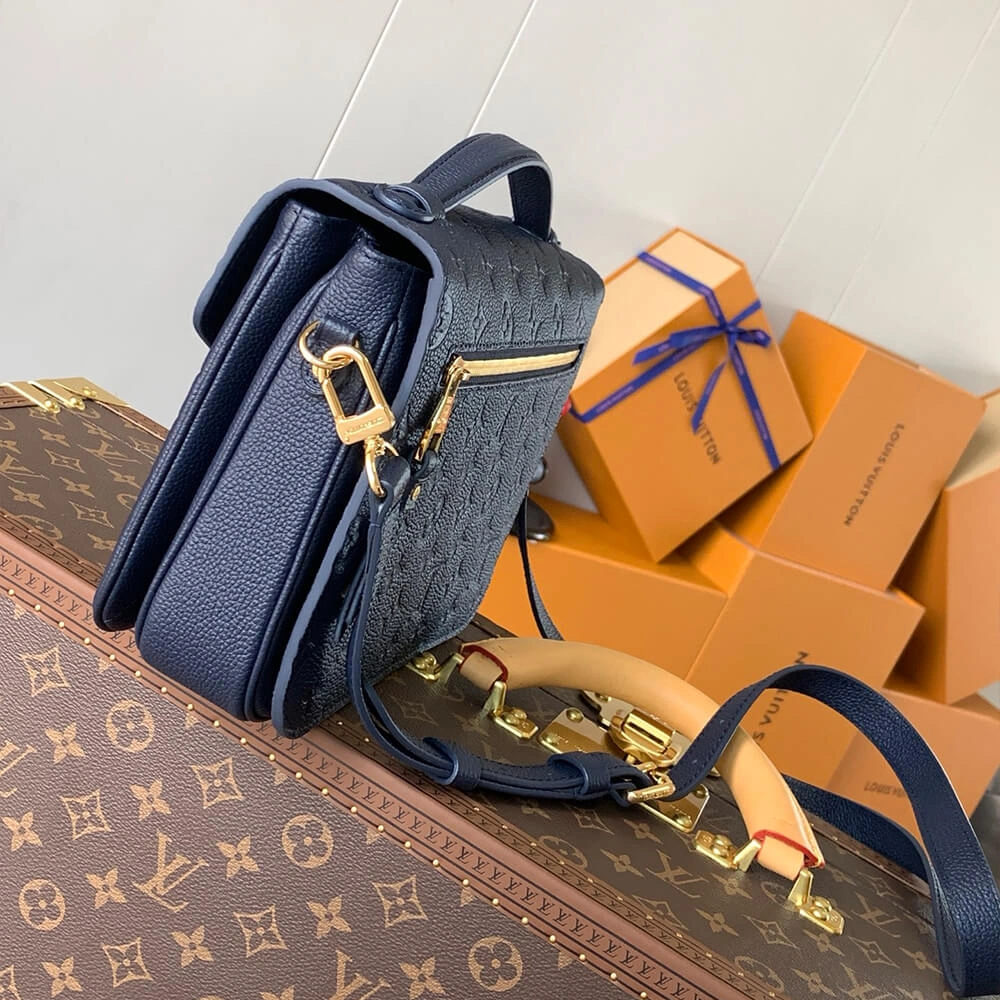LV Pochette Metis WeatherProof 176