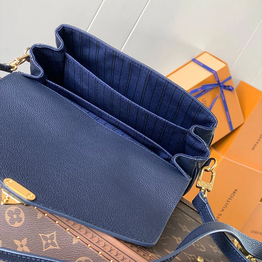 LV Pochette Metis WeatherProof 176