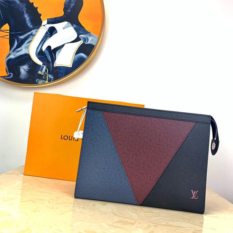 Tailored LV Pochette Voyage MM 769