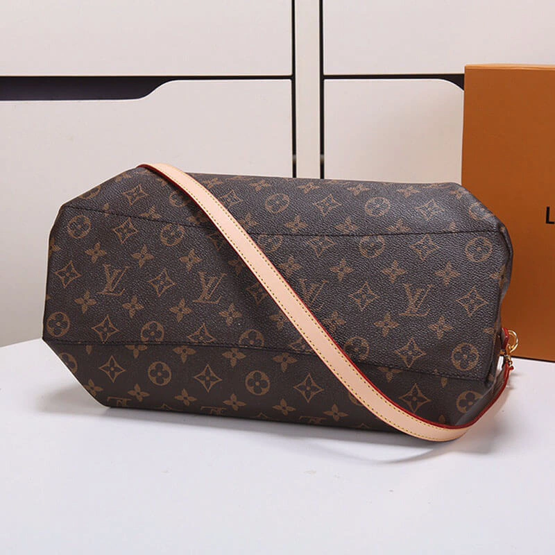 LV Rivoli MM Handbag TravelReady 698