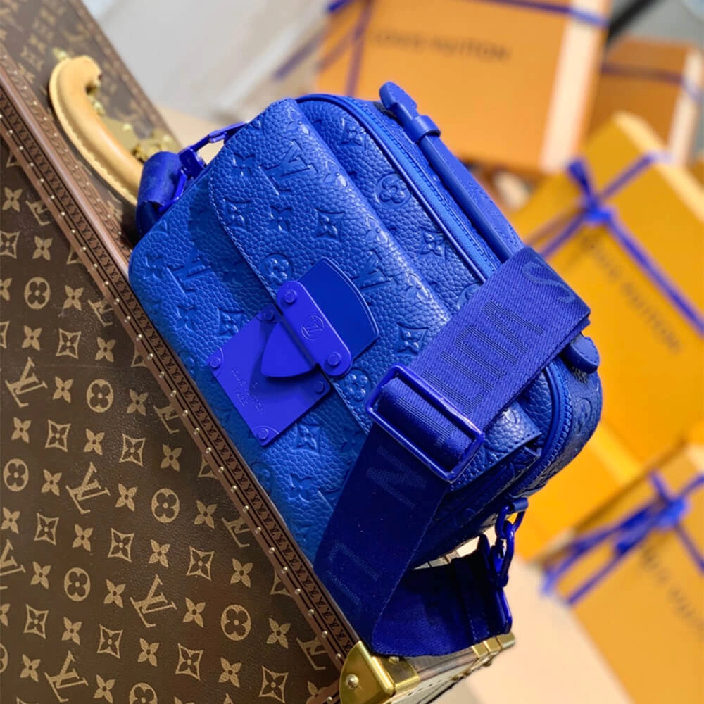 LV S LOCK MESSENGER Affordable 478