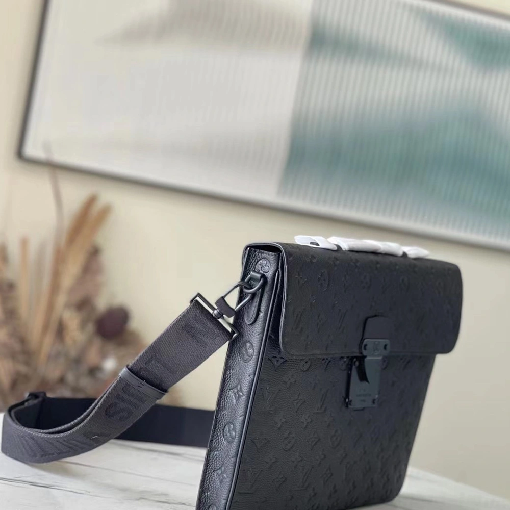LV S-LOCK briefcase OdorResistant 419