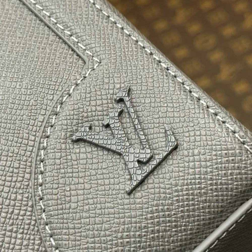 Trendy LV SLIM briefcase 410