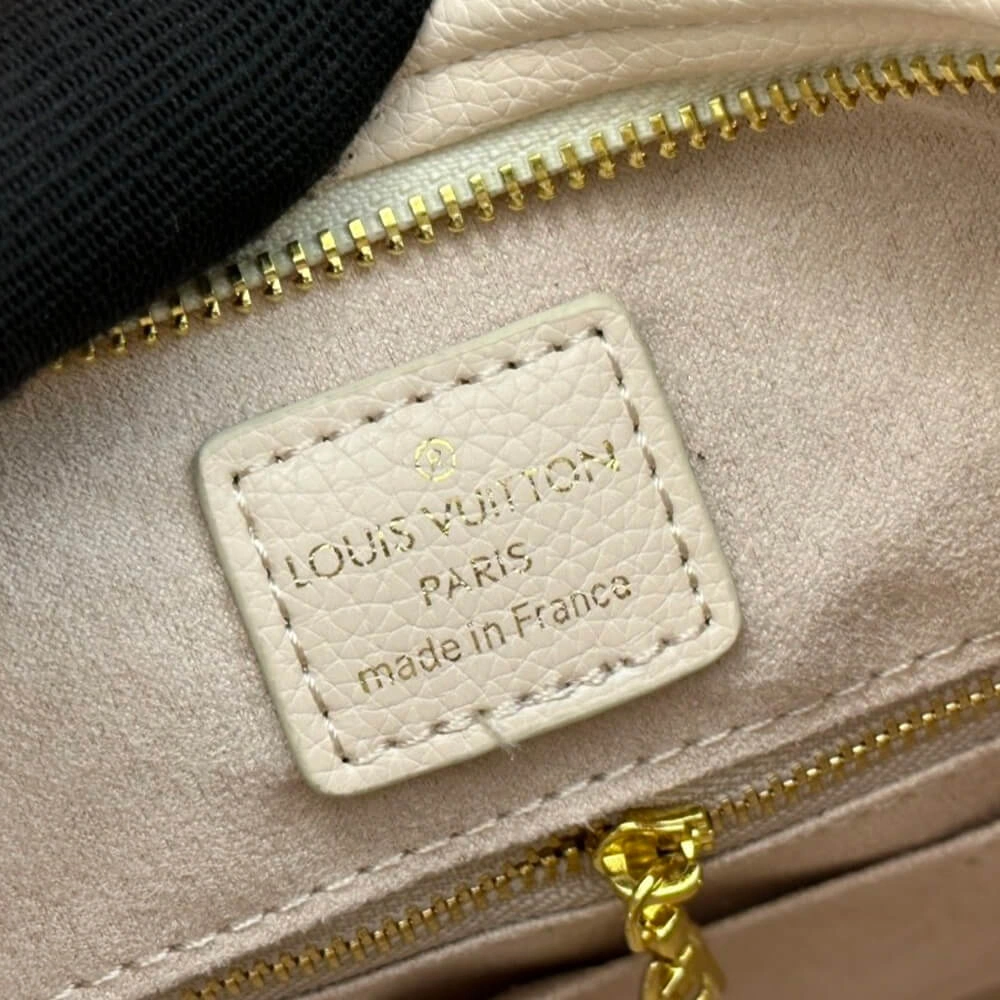 LV SMALL CARRYALL BAG WellDesigned 203