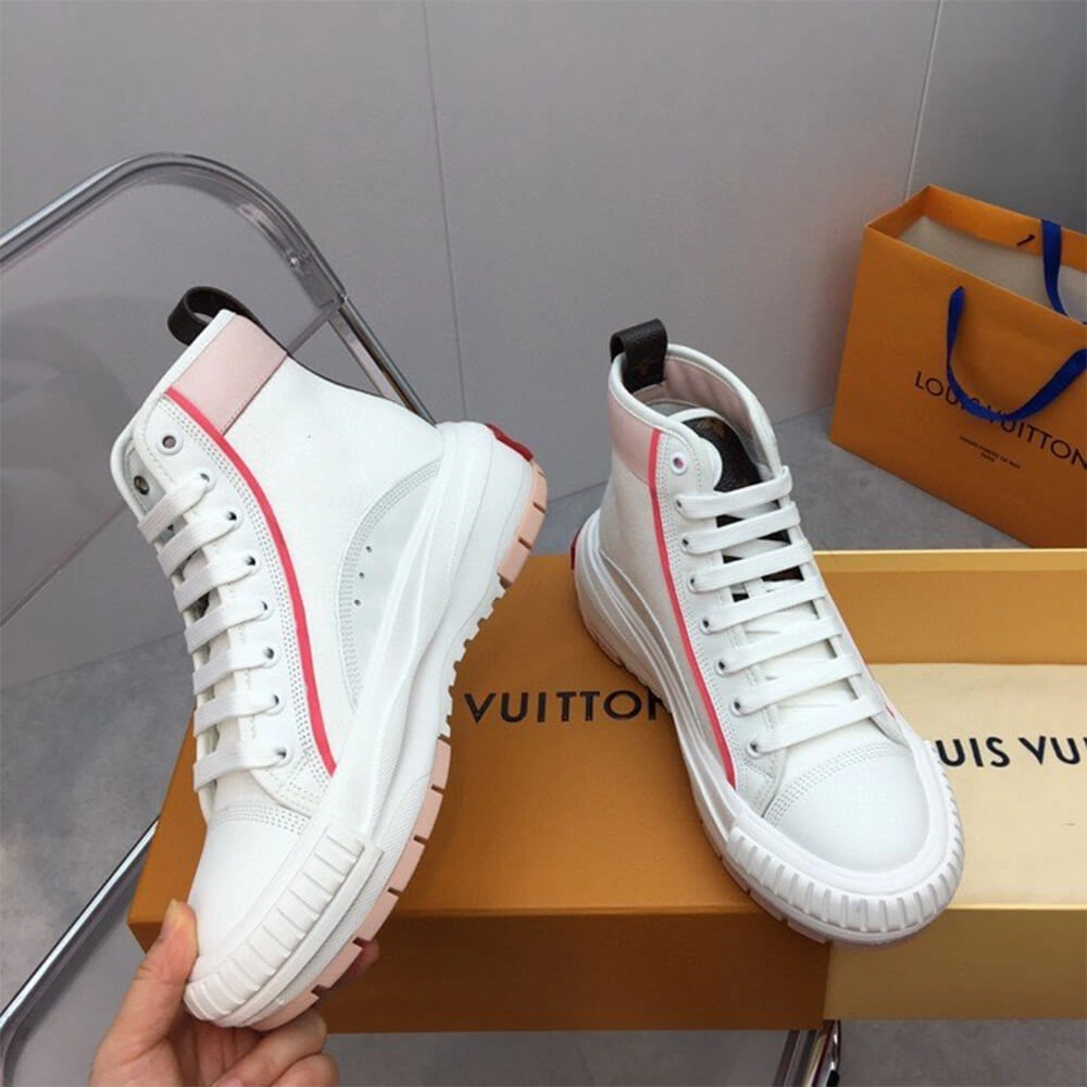LV SQUAD SNEAKER Popular 31