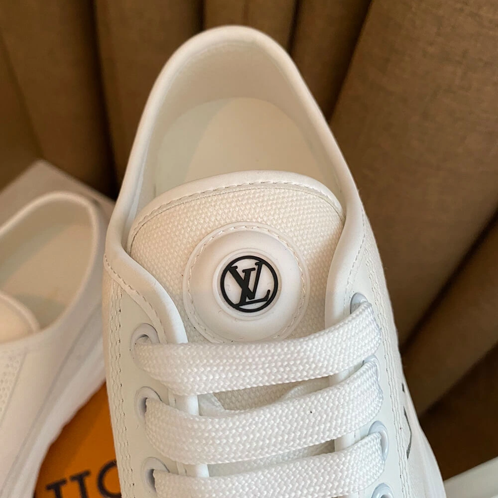 LV SQUAD SNEAKER Breathable 11