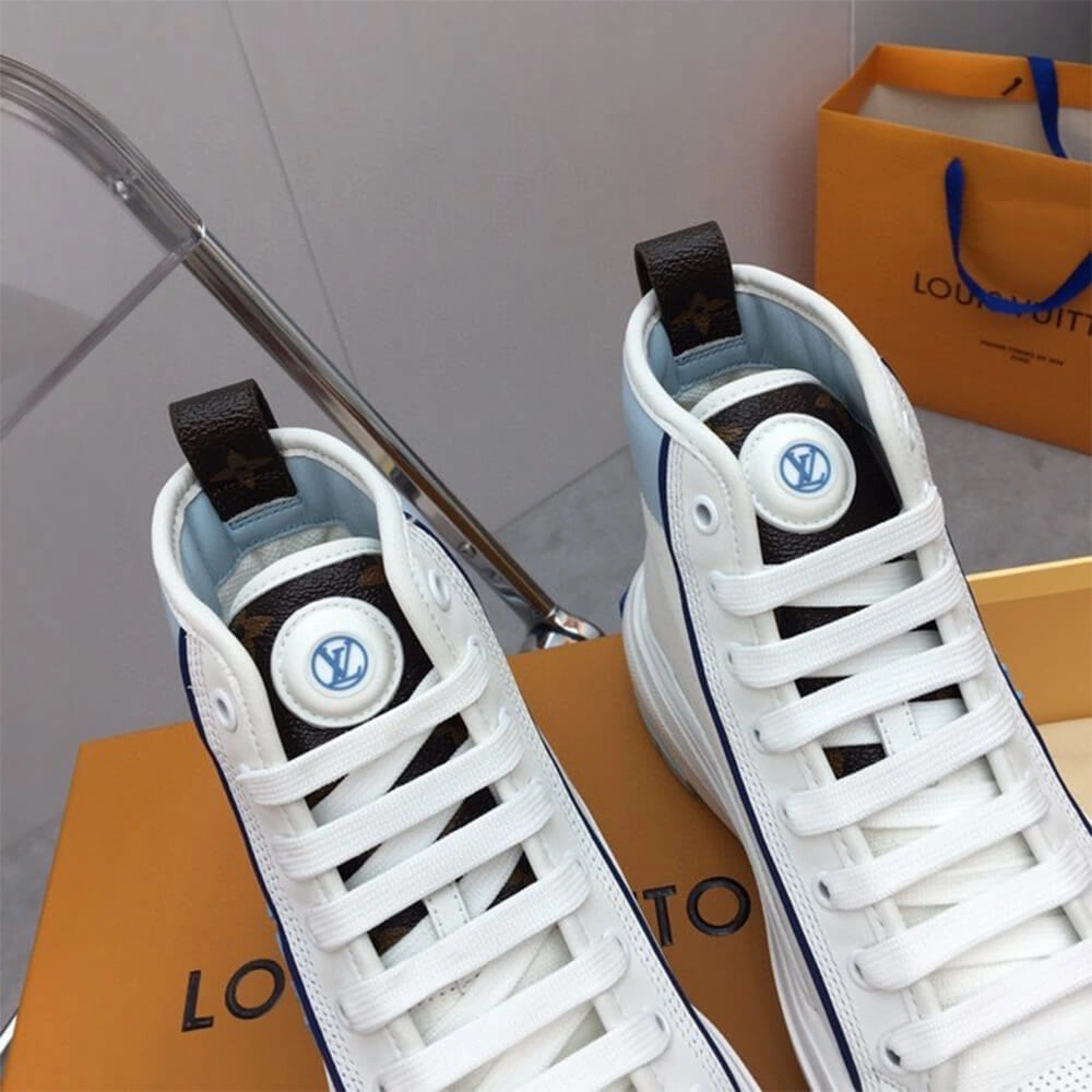 LV SQUAD SNEAKER MultiPurpose 22