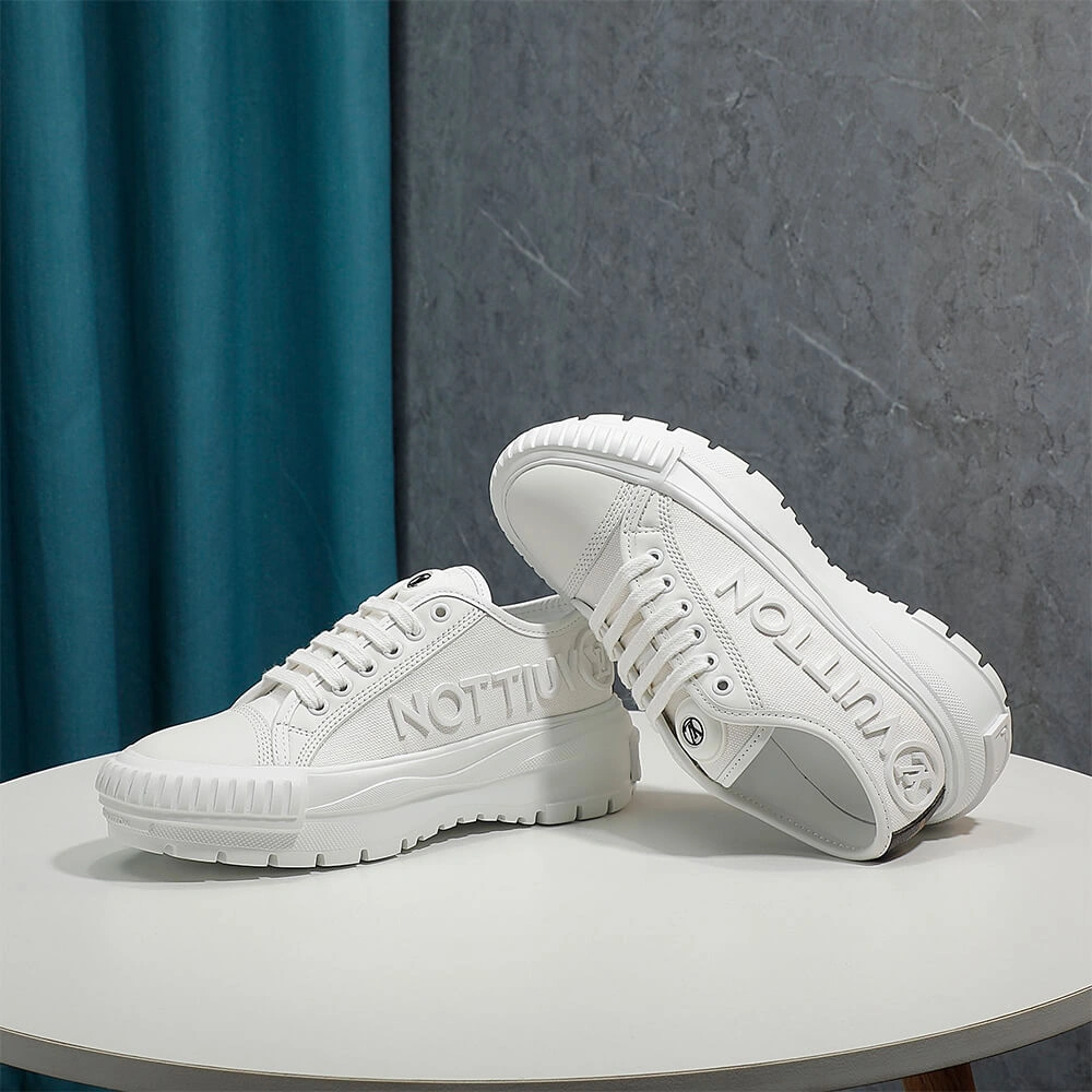 Trendsetting LV SQUAD SNEAKER 48