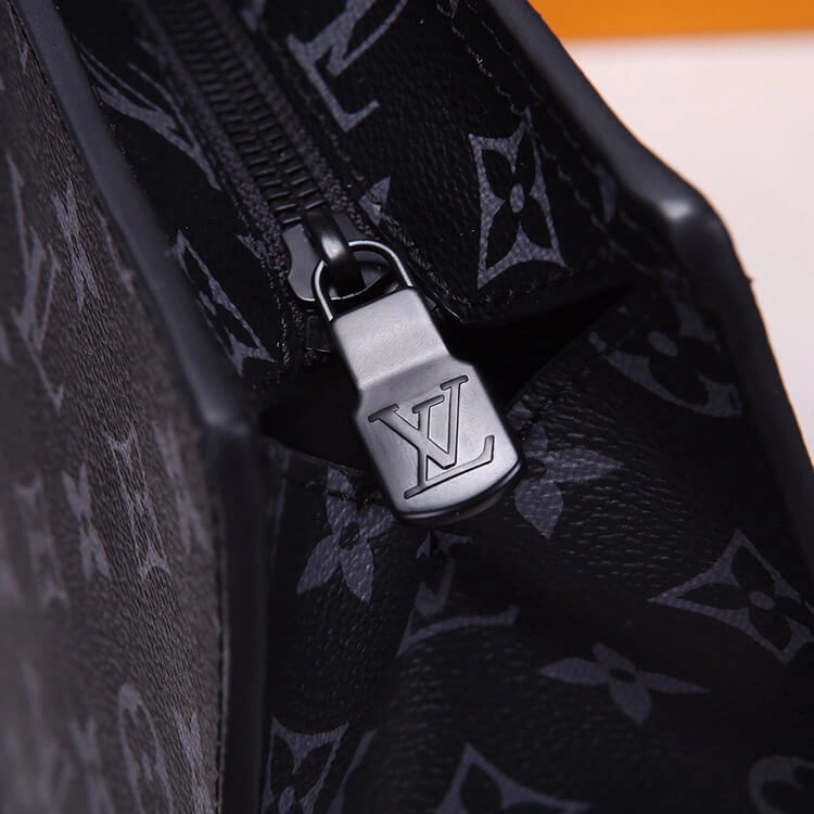 Trendsetting LV Sac Plat Horizontal Zippe 750