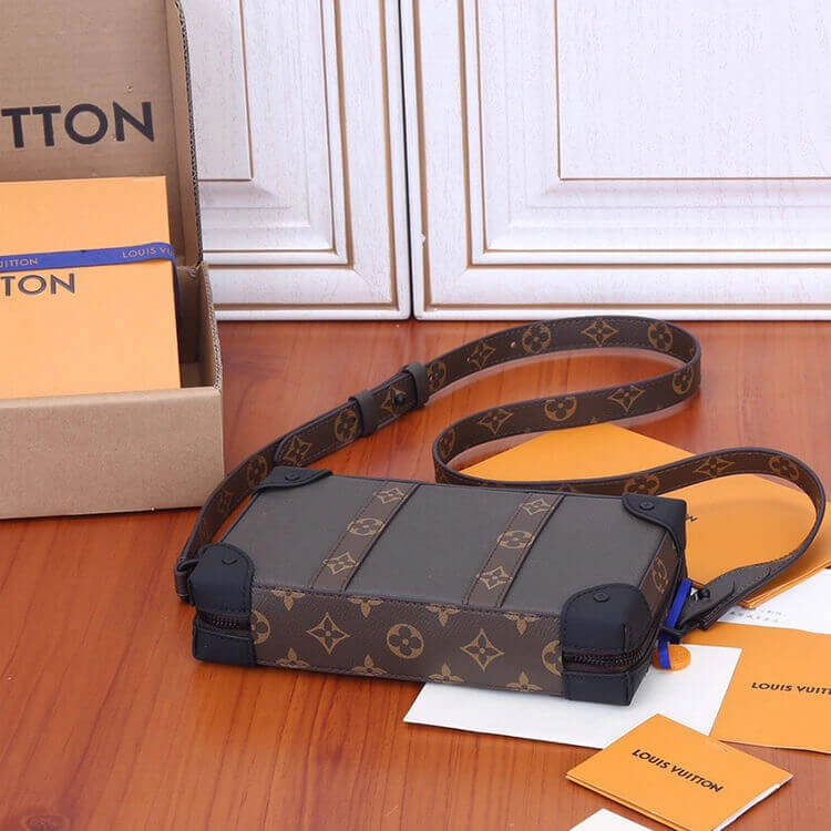 LV  Trunk Wallet Flexible 766