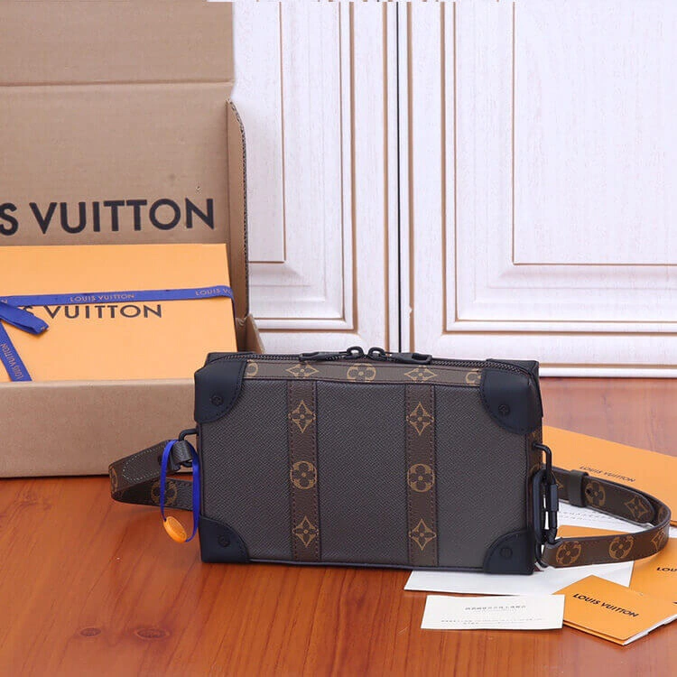 LV  Trunk Wallet Flexible 766