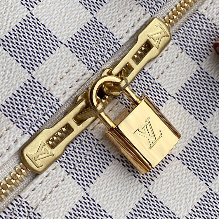 Vibrant LV Speedy Bandouliere 30 Handbag 802