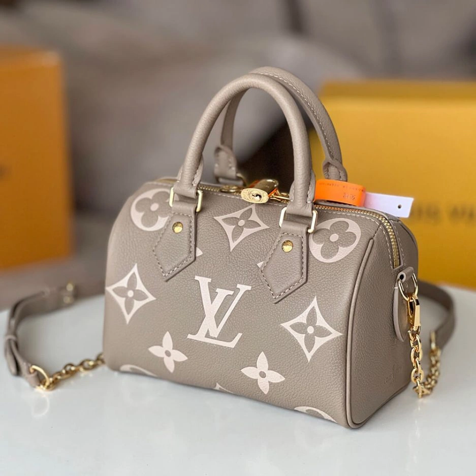 LV Speedy Bandoulière Snug 312