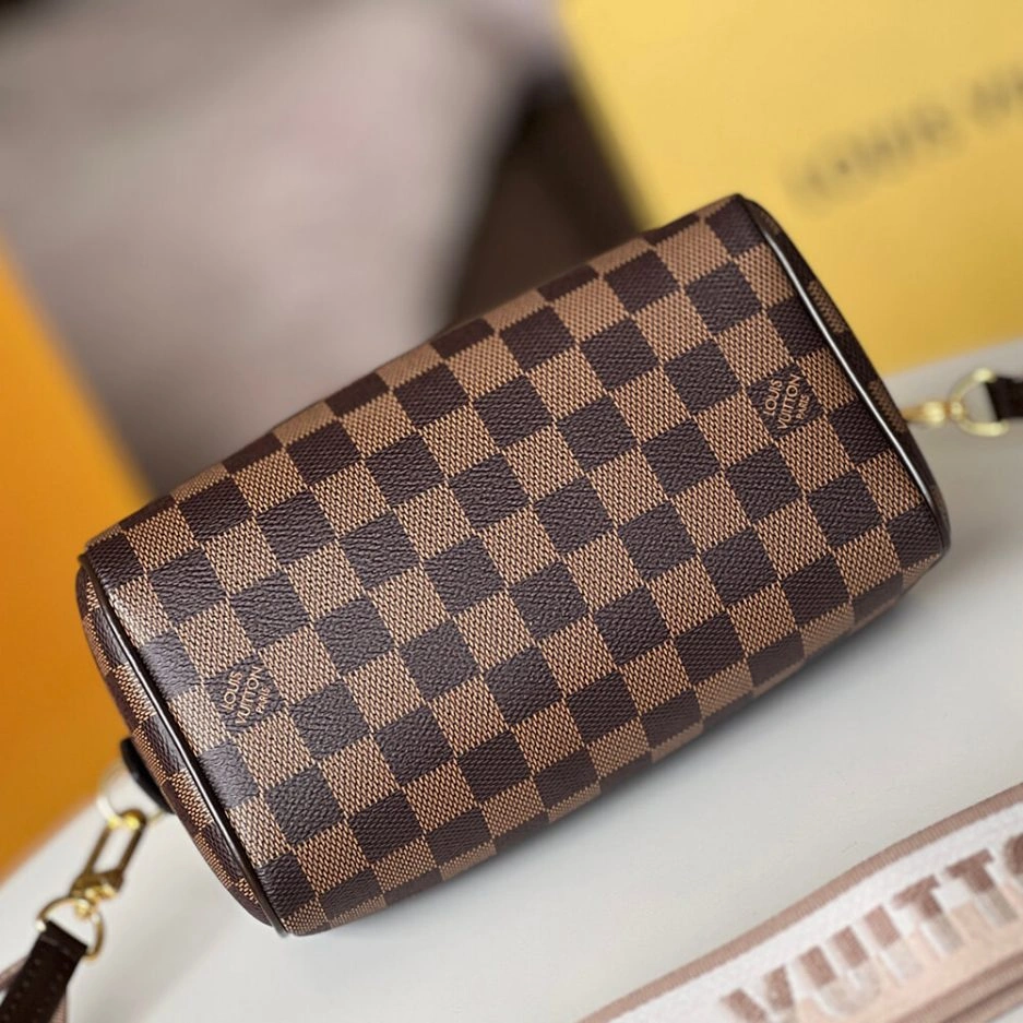 LV Speedy Bandoulière Refined 311