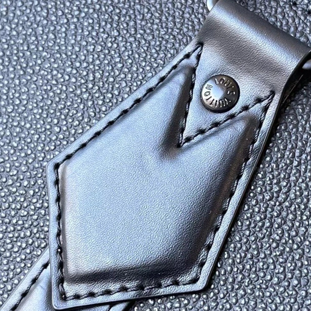 EyeCatching LV TAKEOFF briefcase 415