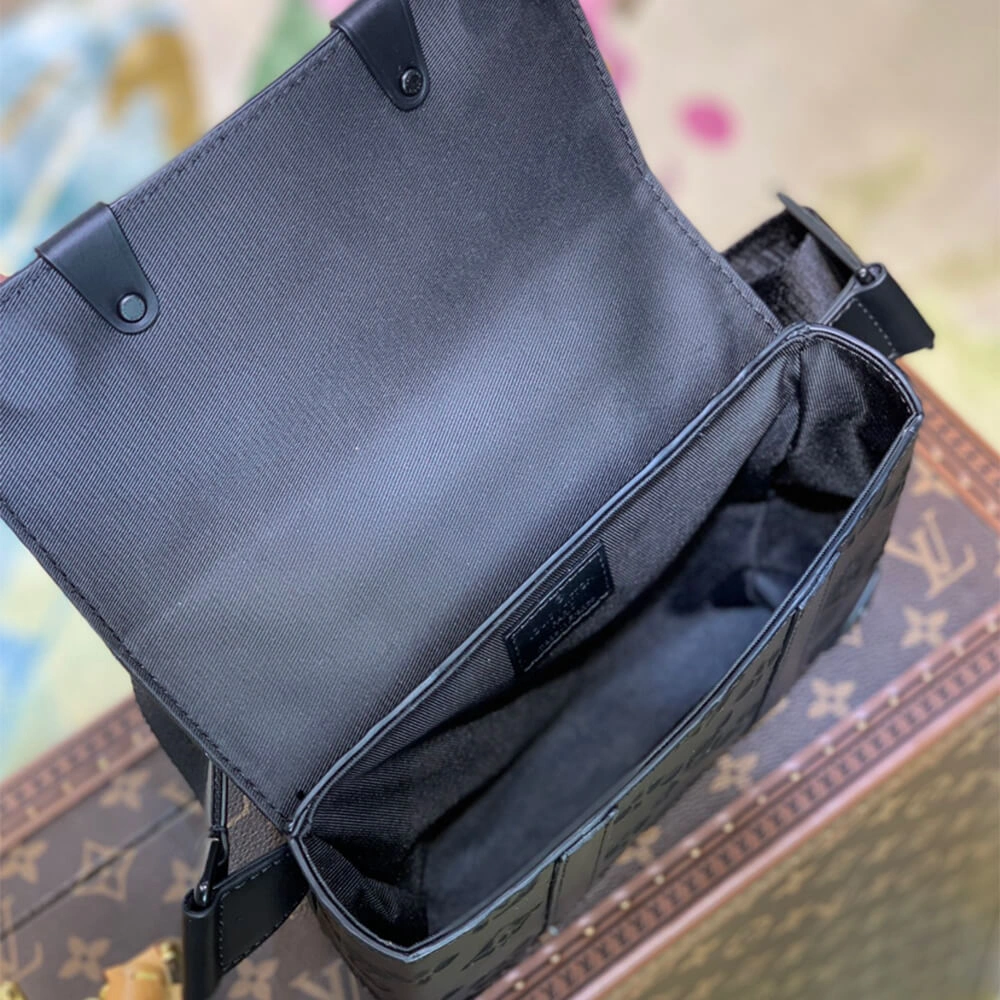 Resilient LV TRUNK SLINGBAG 474
