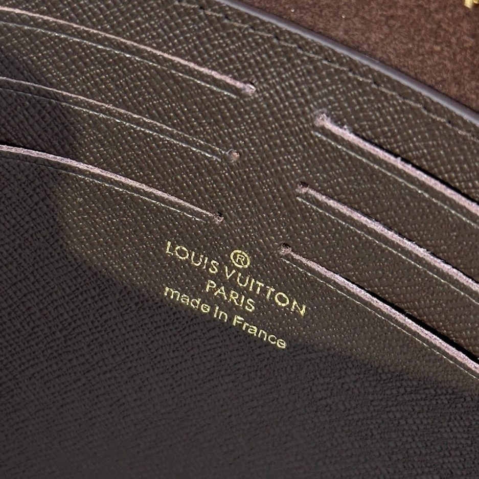 Supportive LV Toiletry Pouch On Chain 358