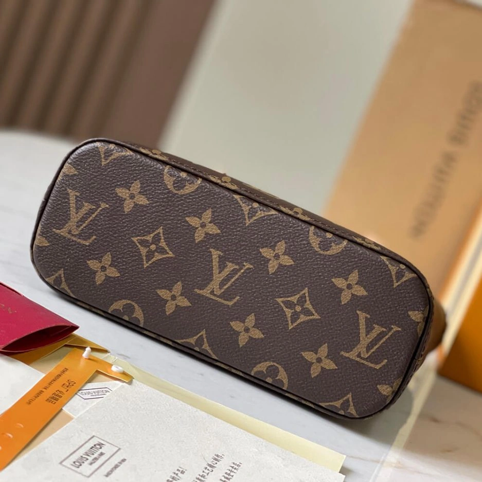 LV VAIN PM Casual 166