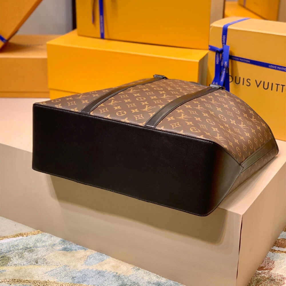 Classic LV WEEK-END TOTE GM 469