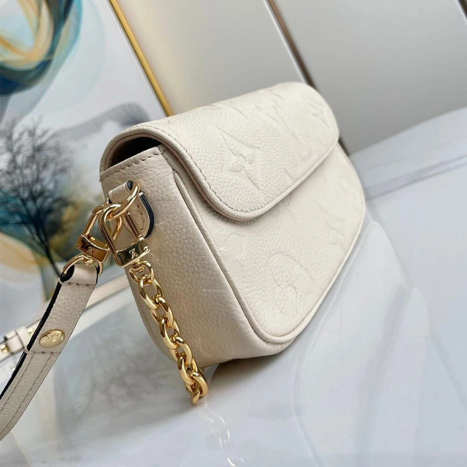 ComfortFit LV Wallet On Chain Ivy 364