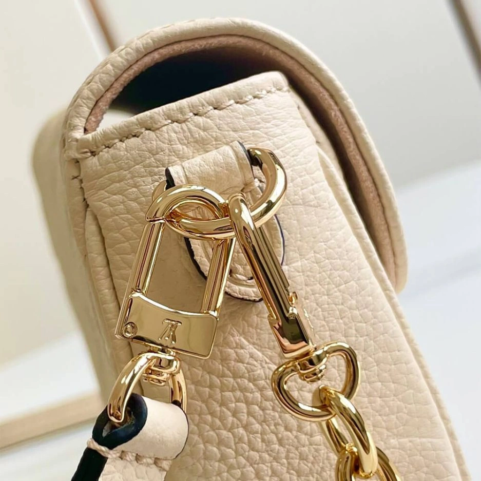 ComfortFit LV Wallet On Chain Ivy 364