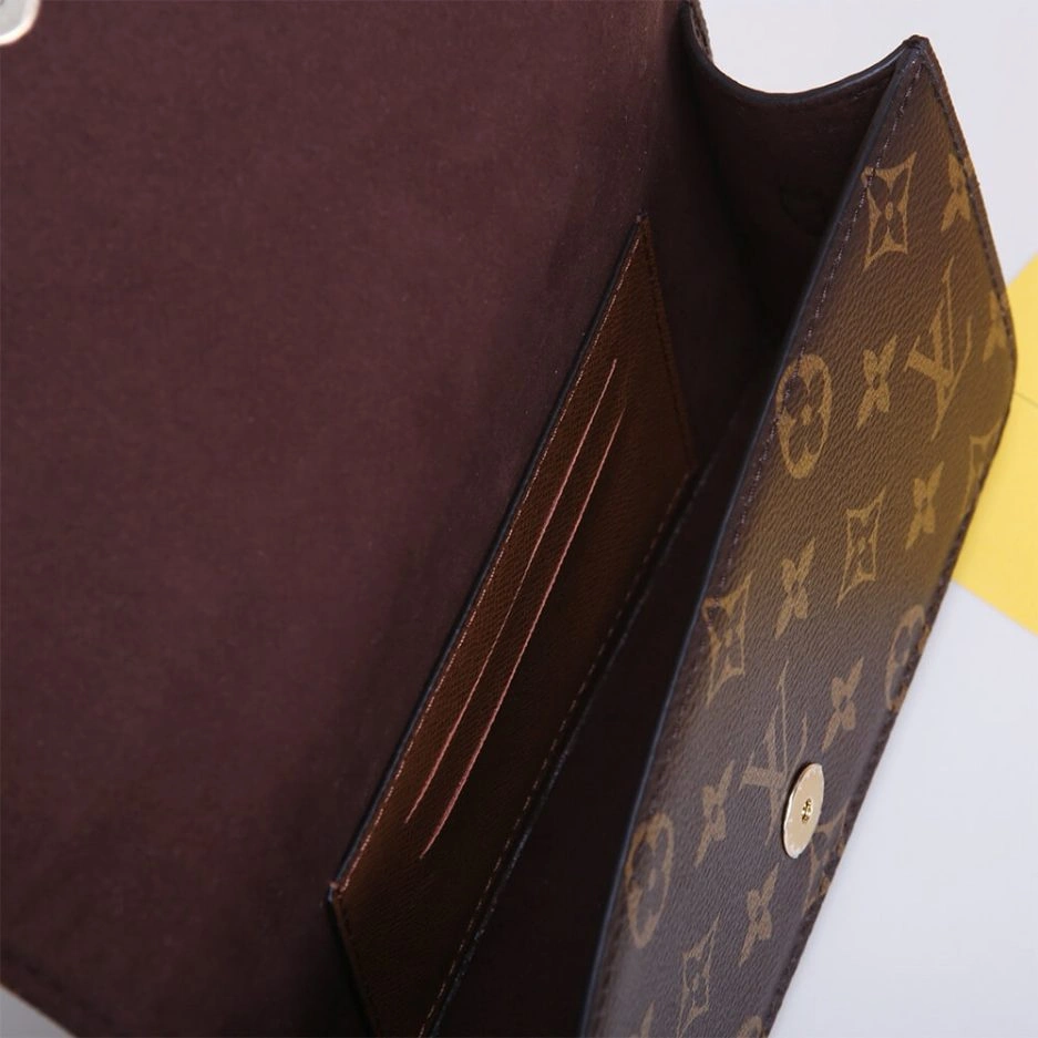 Contemporary LV Wallet On Chain Lily 366