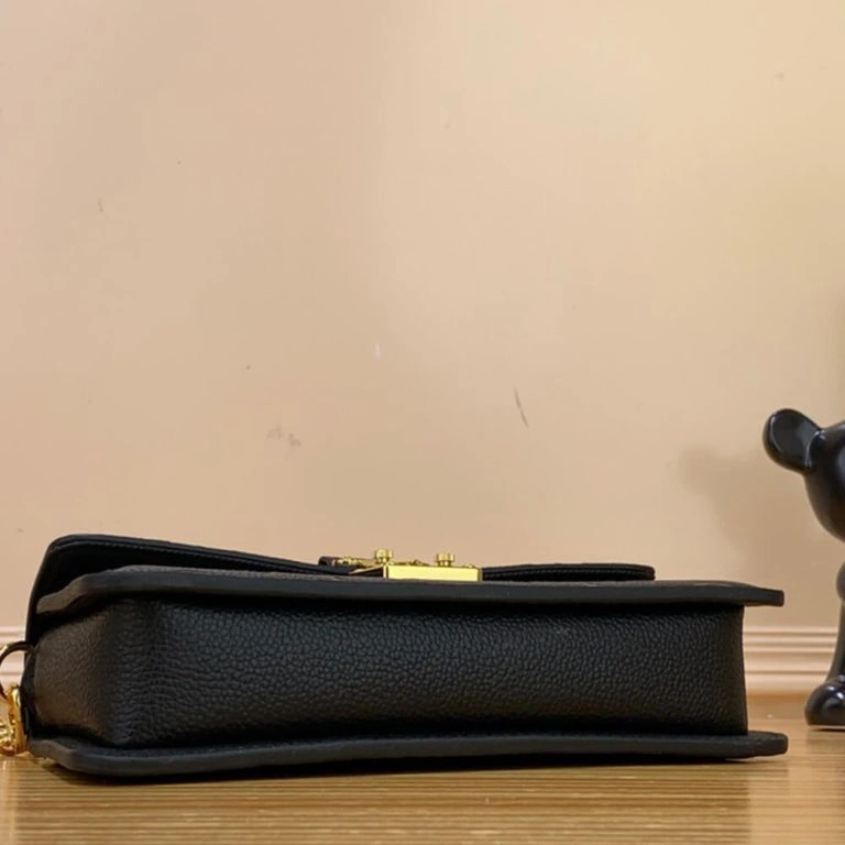 LV Wallet On Chain Metis QuickDry 413