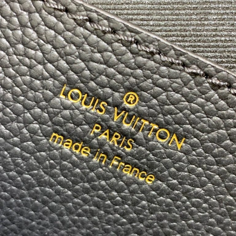 LV Wallet On Chain Metis QuickDry 413