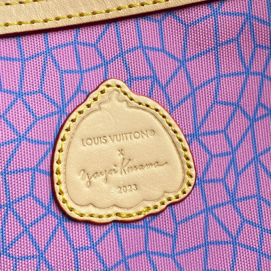 LV x YK Keepall GoAnywhere 258