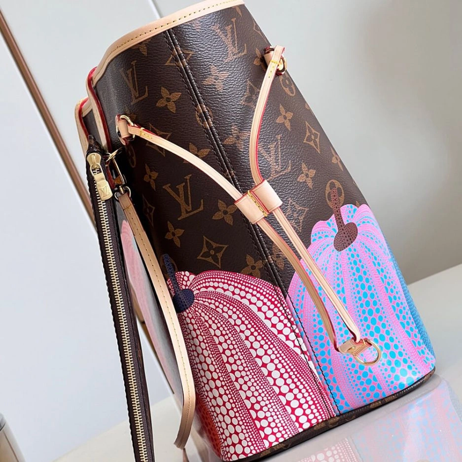 Sleek LV x YK Neverfull MM 240