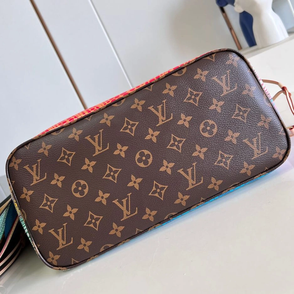 Sleek LV x YK Neverfull MM 240