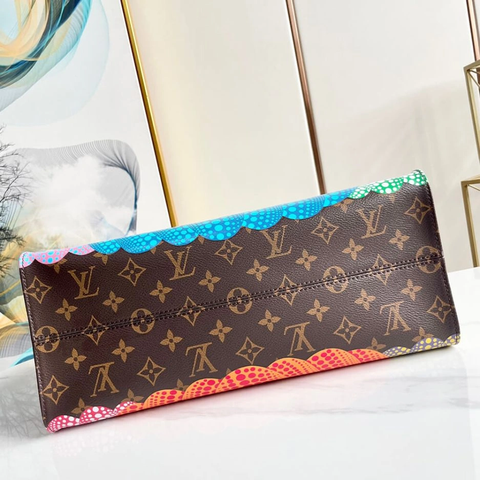 LV x YK OnTheGo MM WeatherProof 227