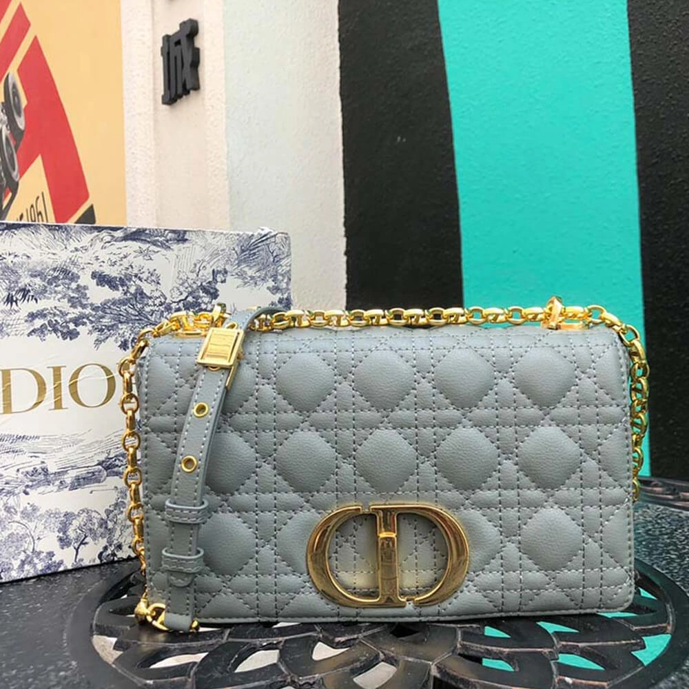 Modern Large Caro Handbag 1381
