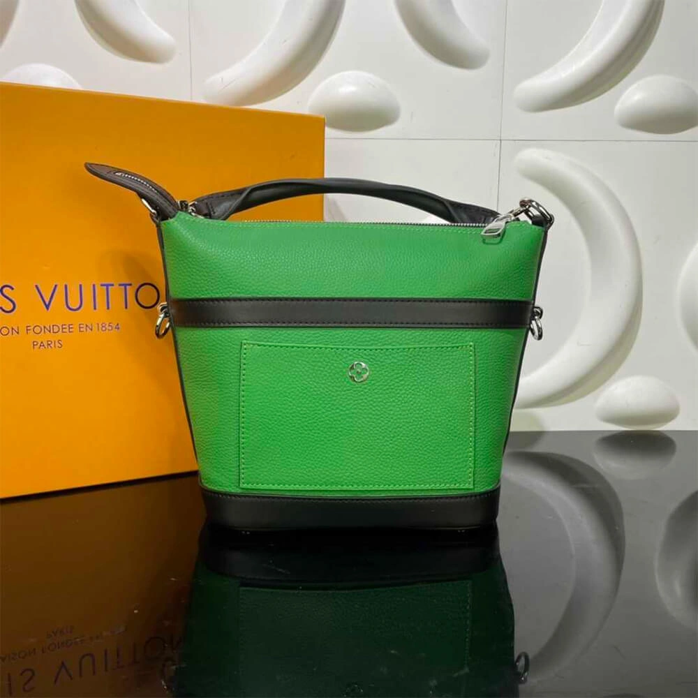 Bright Louis Vuitton CRUISER GM 648