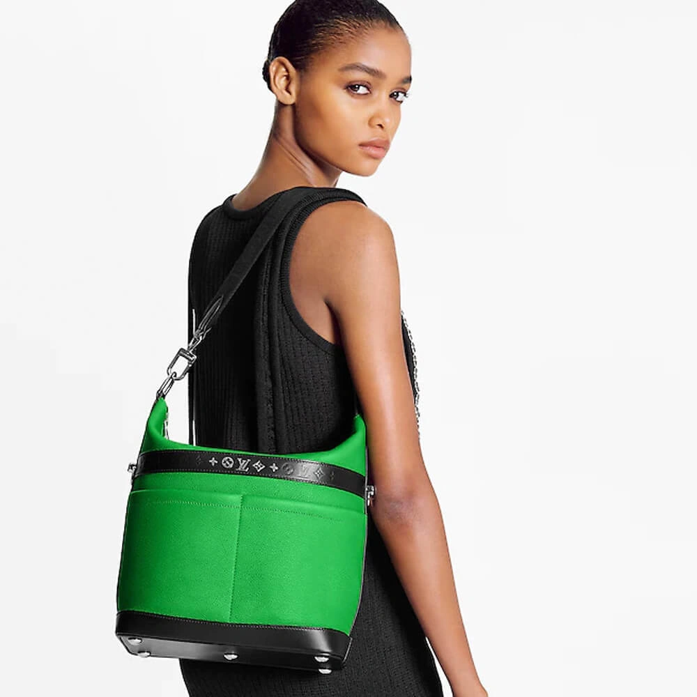 Bright Louis Vuitton CRUISER GM 648