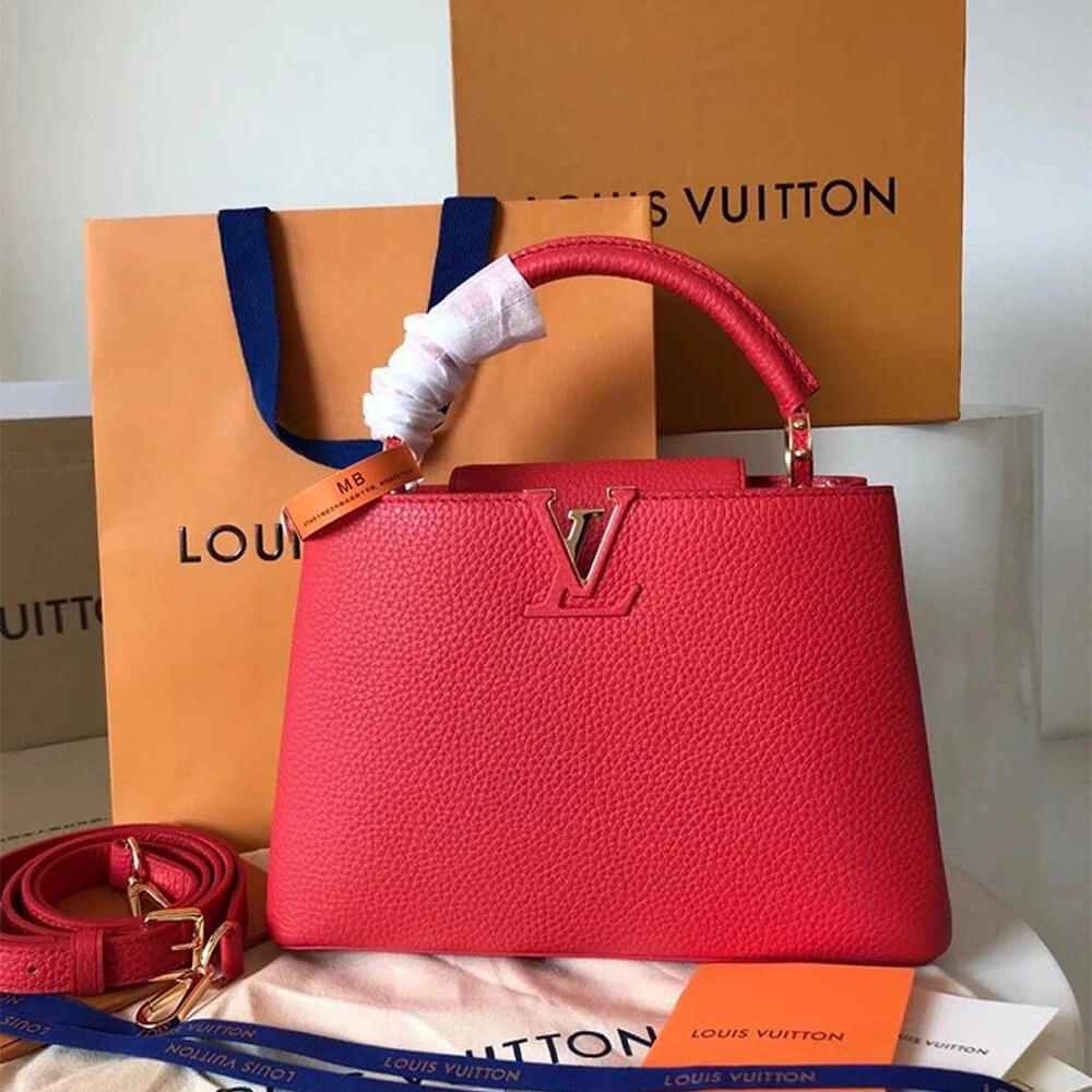RelaxedFit Louis Vuitton Capucines MM 601